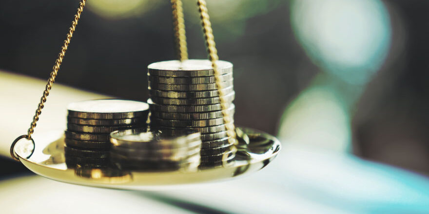 आर्थिक नीति सम्बन्धी महत्वपूर्ण निर्णय